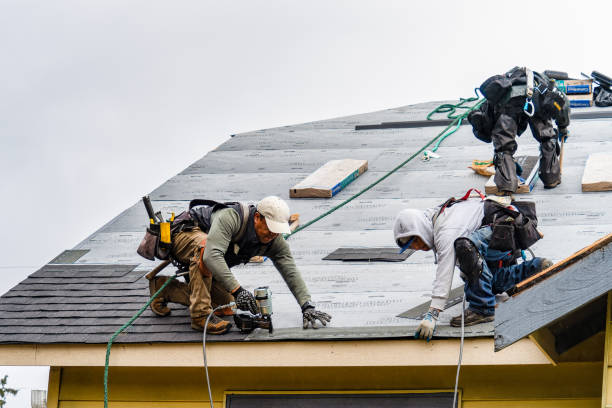 Professional Gutter Installation technician working in Comstock, MN